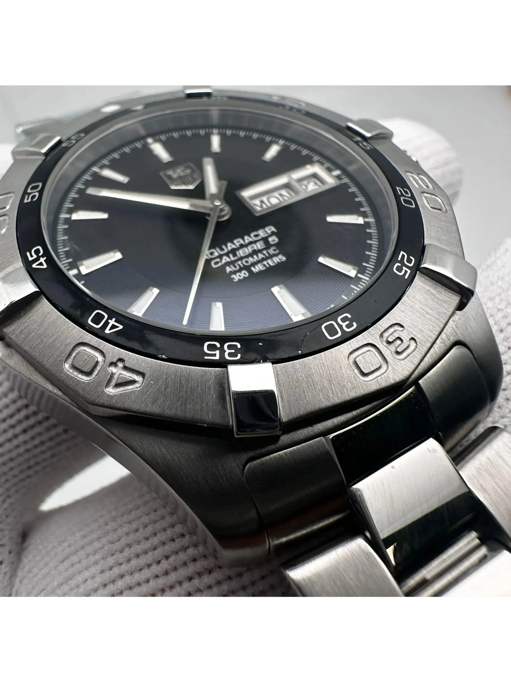 Pre-Owned Authentic  Heuer WAF2010.BA0818 DayDate Automatic Watch (Good)