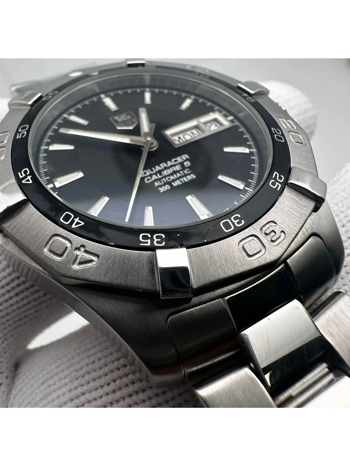 Pre-Owned Authentic  Heuer WAF2010.BA0818 DayDate Automatic Watch (Good)