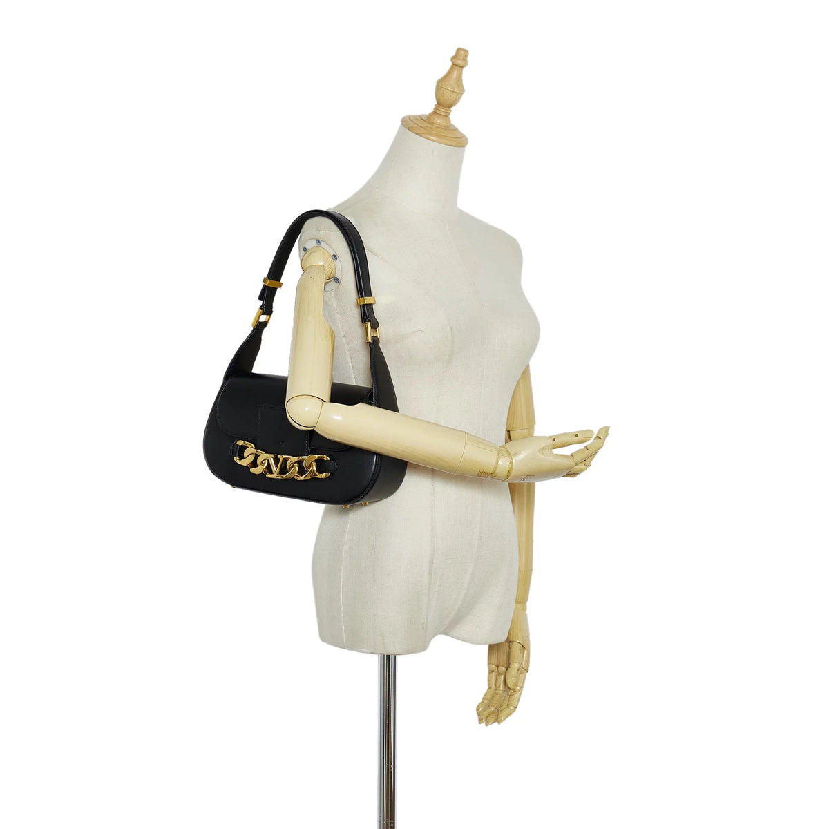 Pre-Owned Authenticated Valentino Vlogo Chain Shoulder Bag Calf Leather Black Unisex (Good)