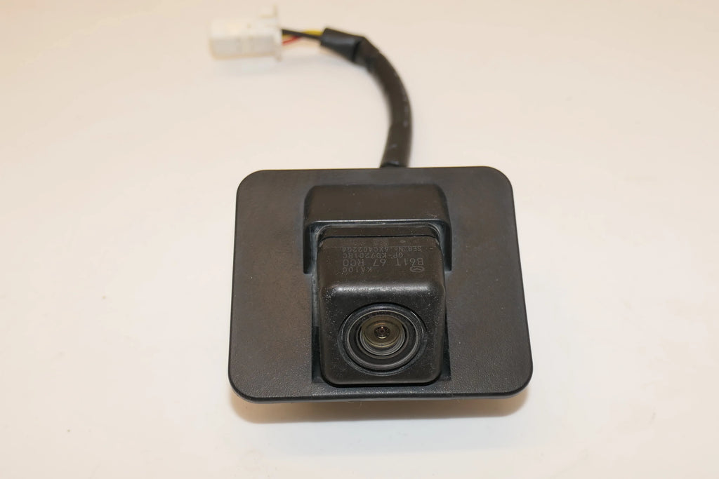 Pre-Owned 2017-2018 Mazda 3 Sedan Rear View Back Up Camera  (Good)