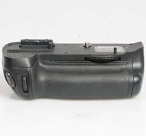 Nikon -D14 Multi Power Battery Pack D600