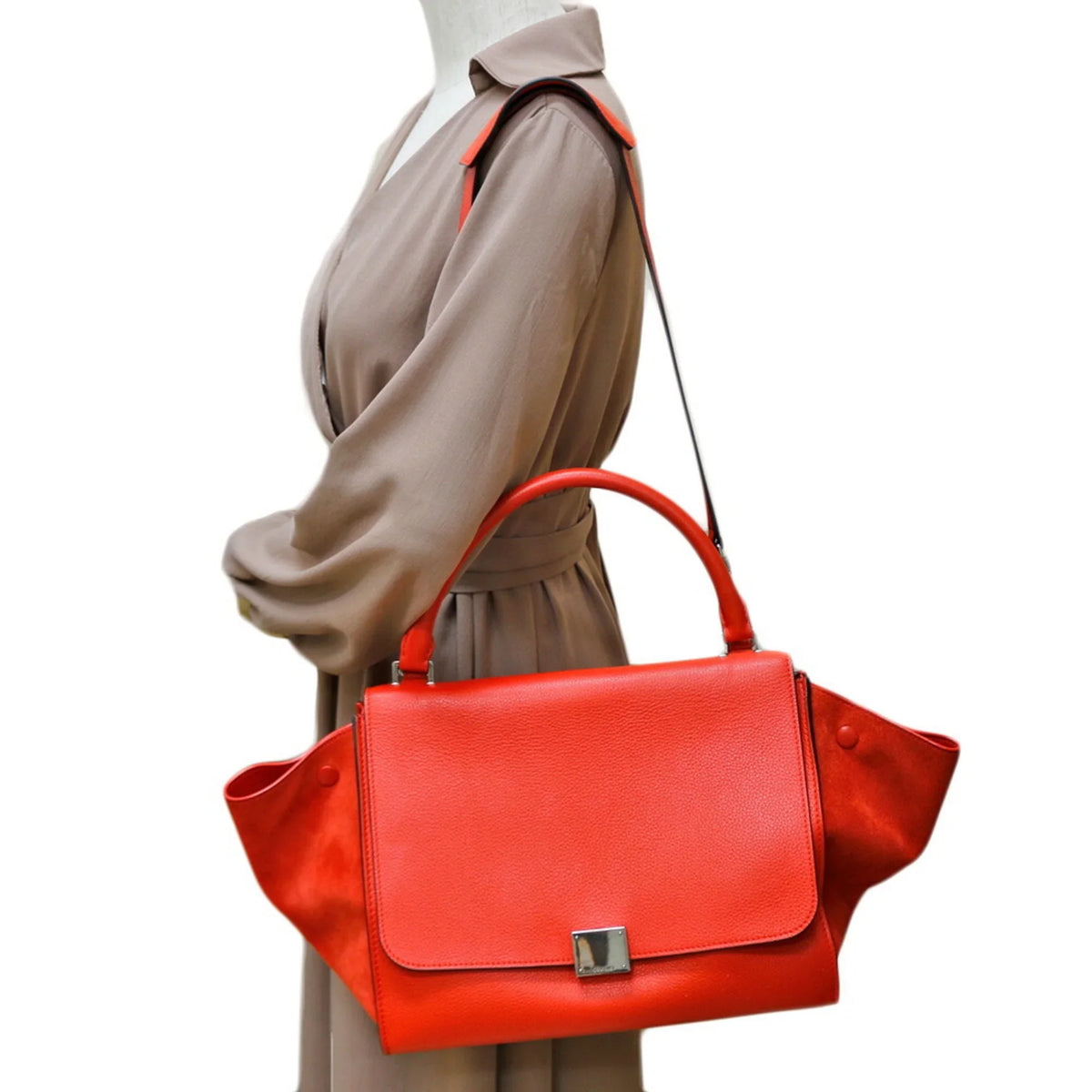 Pre-Owned Celine Trapeze Handbag Leather Orange Women's  (Fair)
