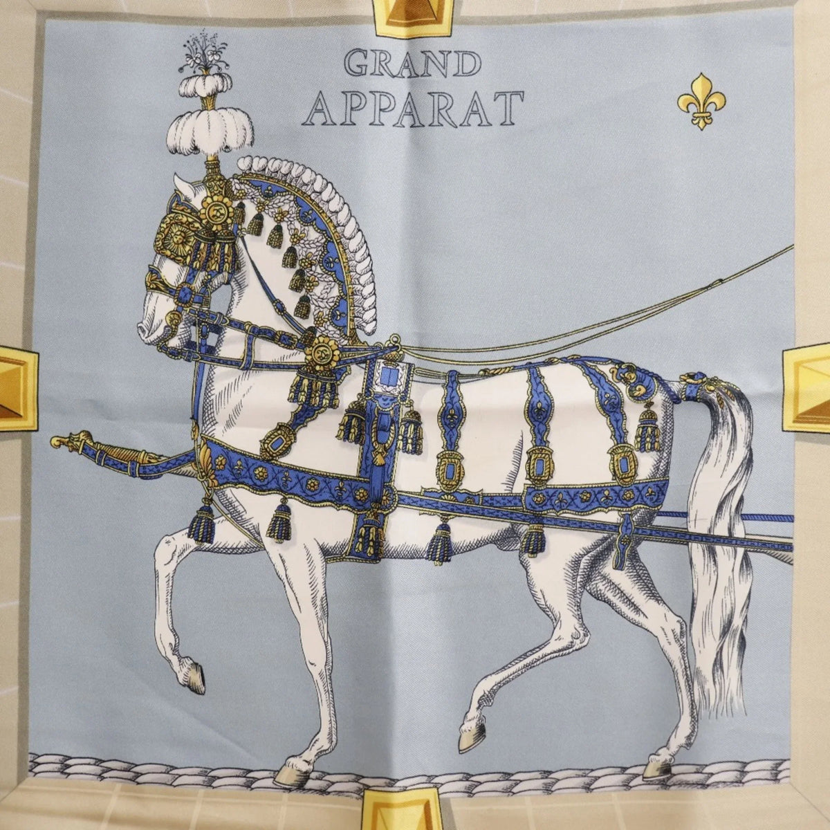 Pre-Owned Hermes Carre 90   Dressed Horse Silk Blue Women's Scarf (Fair)