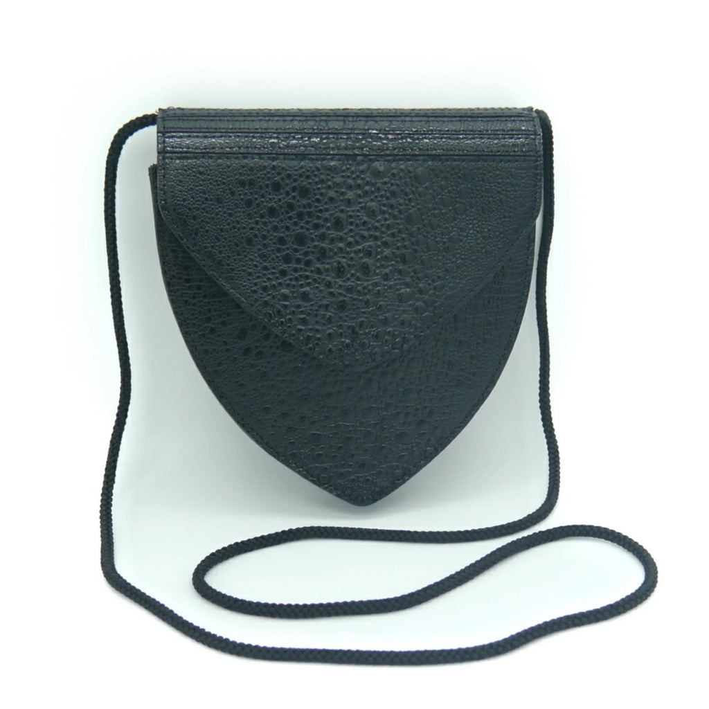 Pre-Owned    Yves Saint Laurent leather shoulder bag (Good)