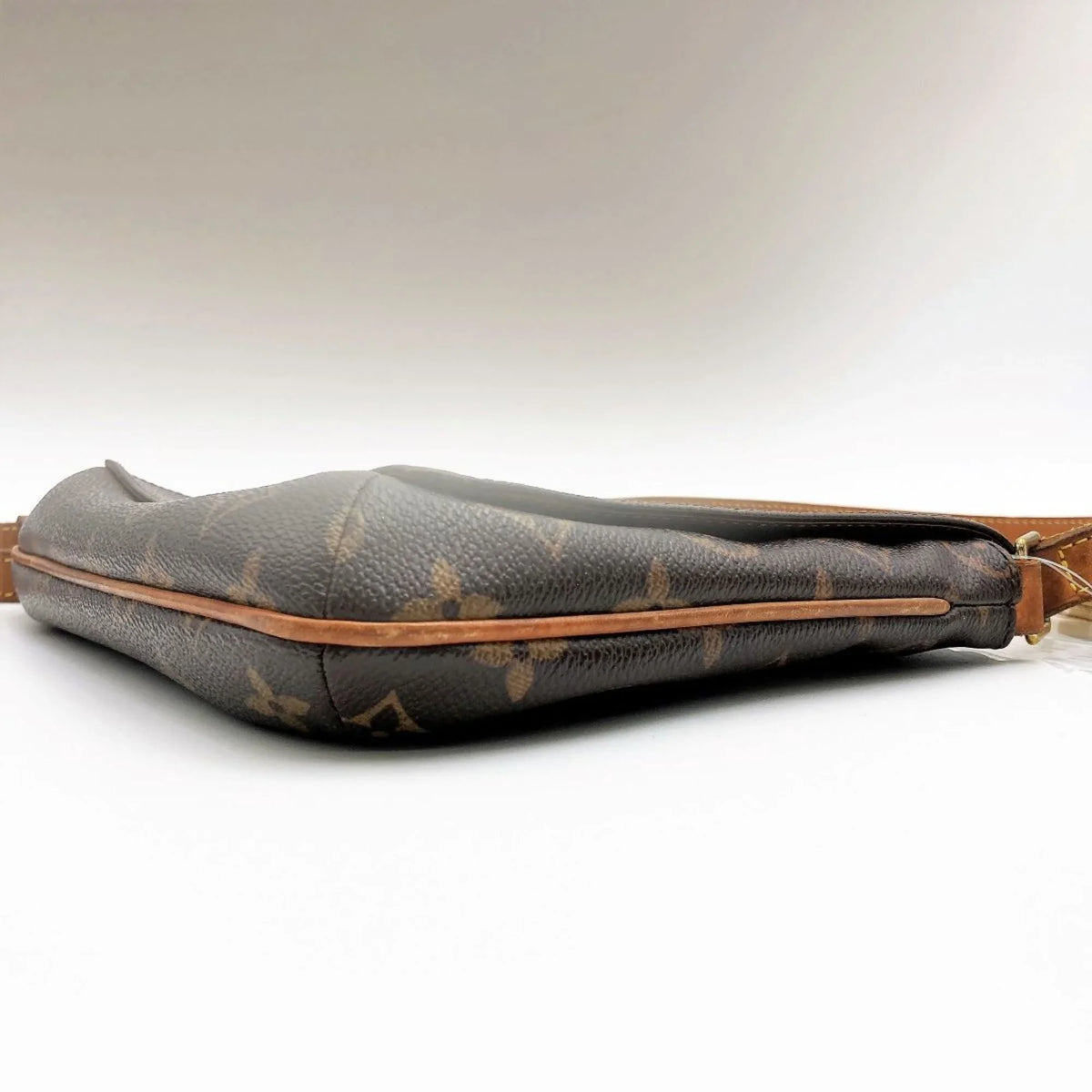 Pre-Owned   Musette Tango Monogram Shoulder Bag Crossbody Women's Men's Fashion M51388 (Good)