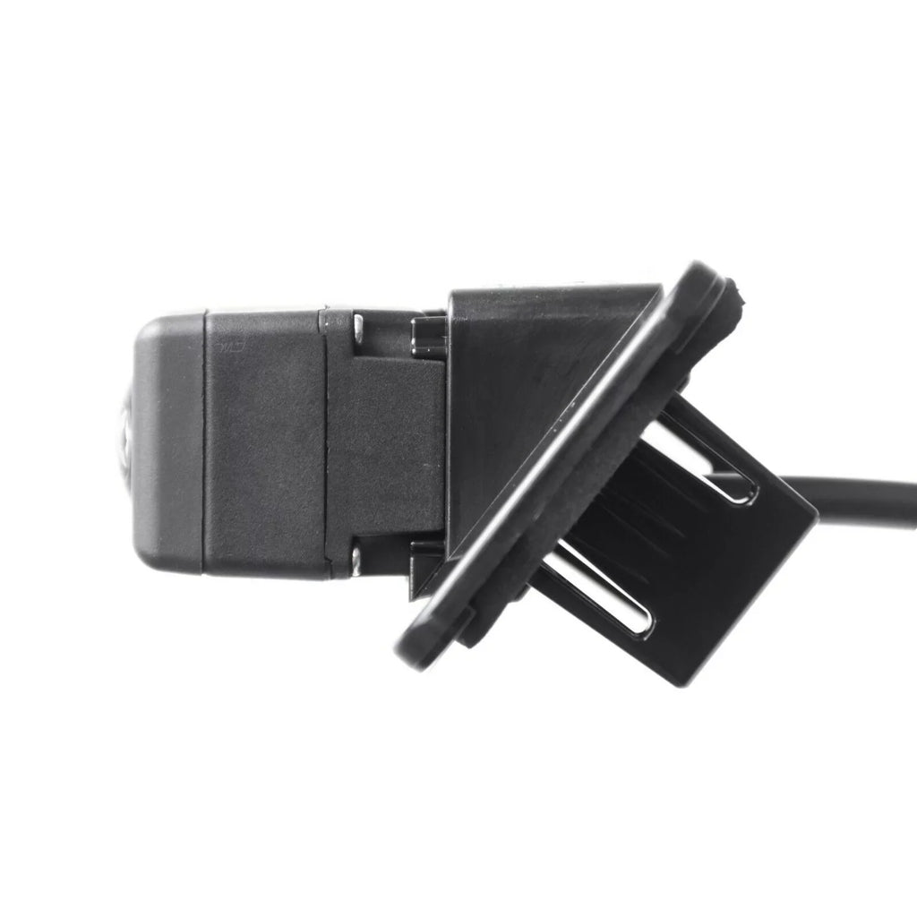 Master Tailgaters Replacement for Mazda 6 Type 2 (2016-2017) Backup Camera  Part # GMN4-67-RC0