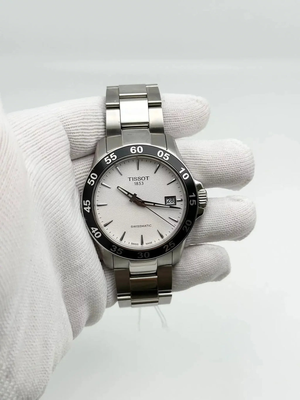 Tissot V8 Swissmatic Steel Silver Dial Men Automatic Watch T106.407.11.031.00