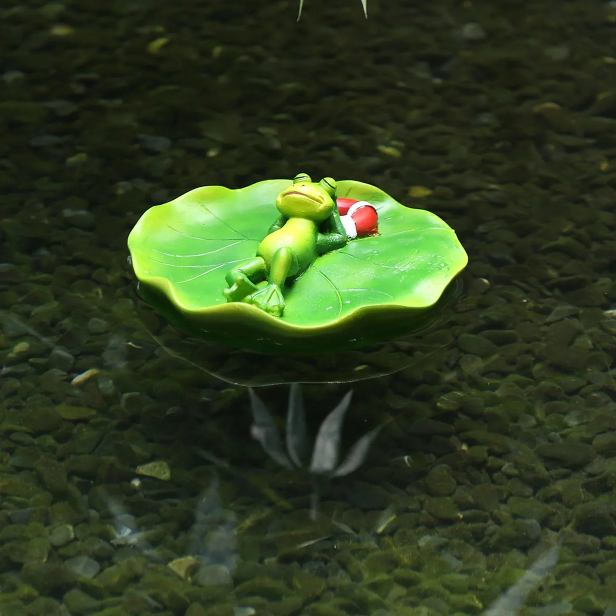 Simulation Water Floating Frog Ornament Animals Figurine Garden Statue Crafts Decor  Pool Accessories for Tabletop Shelf Office