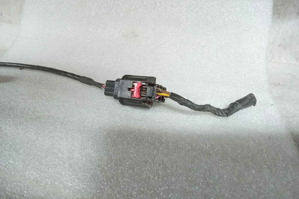 Pre-Owned 2013 Jeep Grand Cherokee Gate Mounted Rear View Camera 56054059AD   (Good)