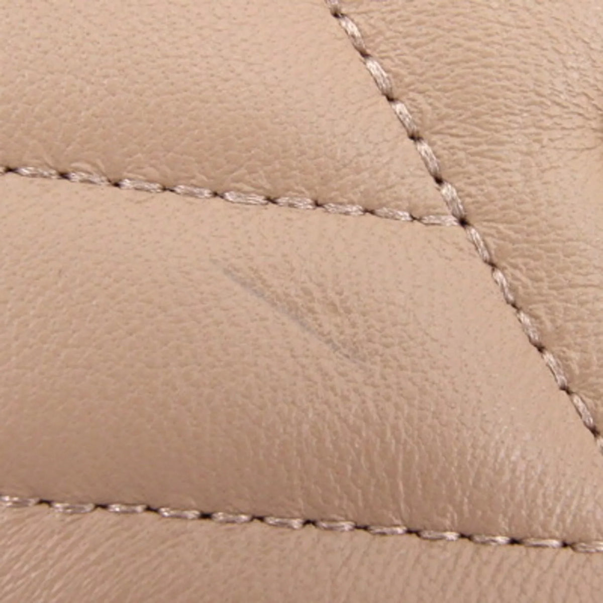 Pre-Owned Tory Burch Shoulder Kira Chevron Chain 64068 Beige Leather Women's   (Good)