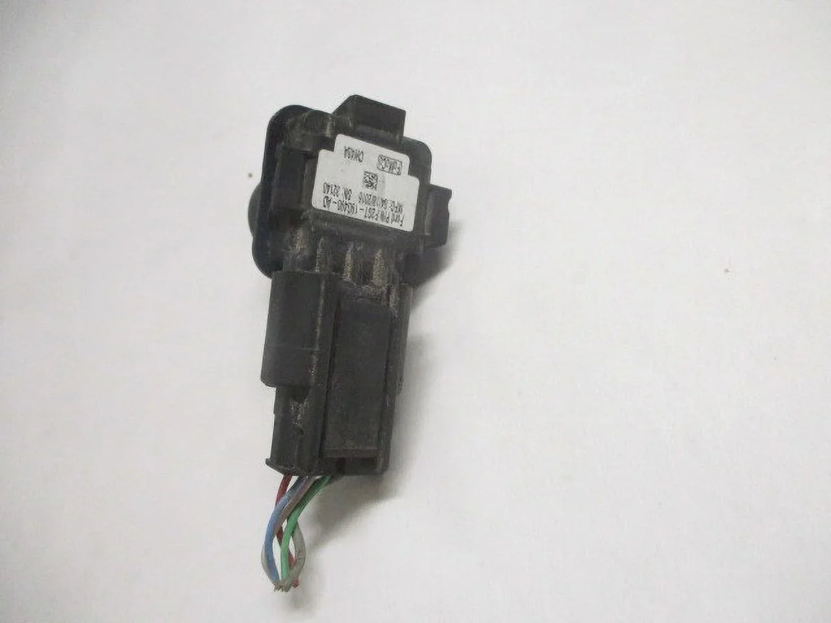 Pre-Owned 15 16 17 18 Ford Edge Back Up Rear View Camera   (Good)